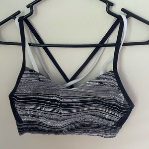 Black and white Reebok sports bra size small